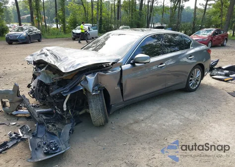 2019 Infiniti Q50 3.0T Luxe из США, поврежденный, VIN JN1EV7AR8KM552406